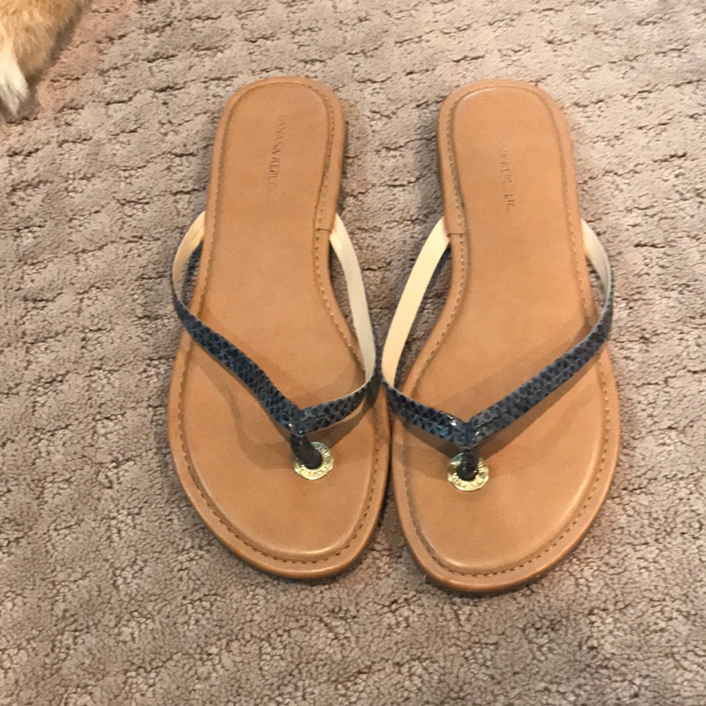 Banana Republic sandals